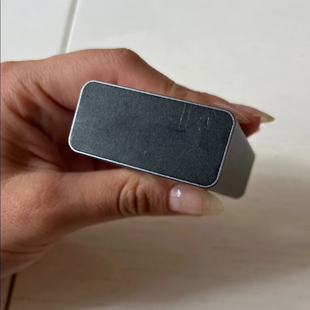 Magnetic Cigar Holder